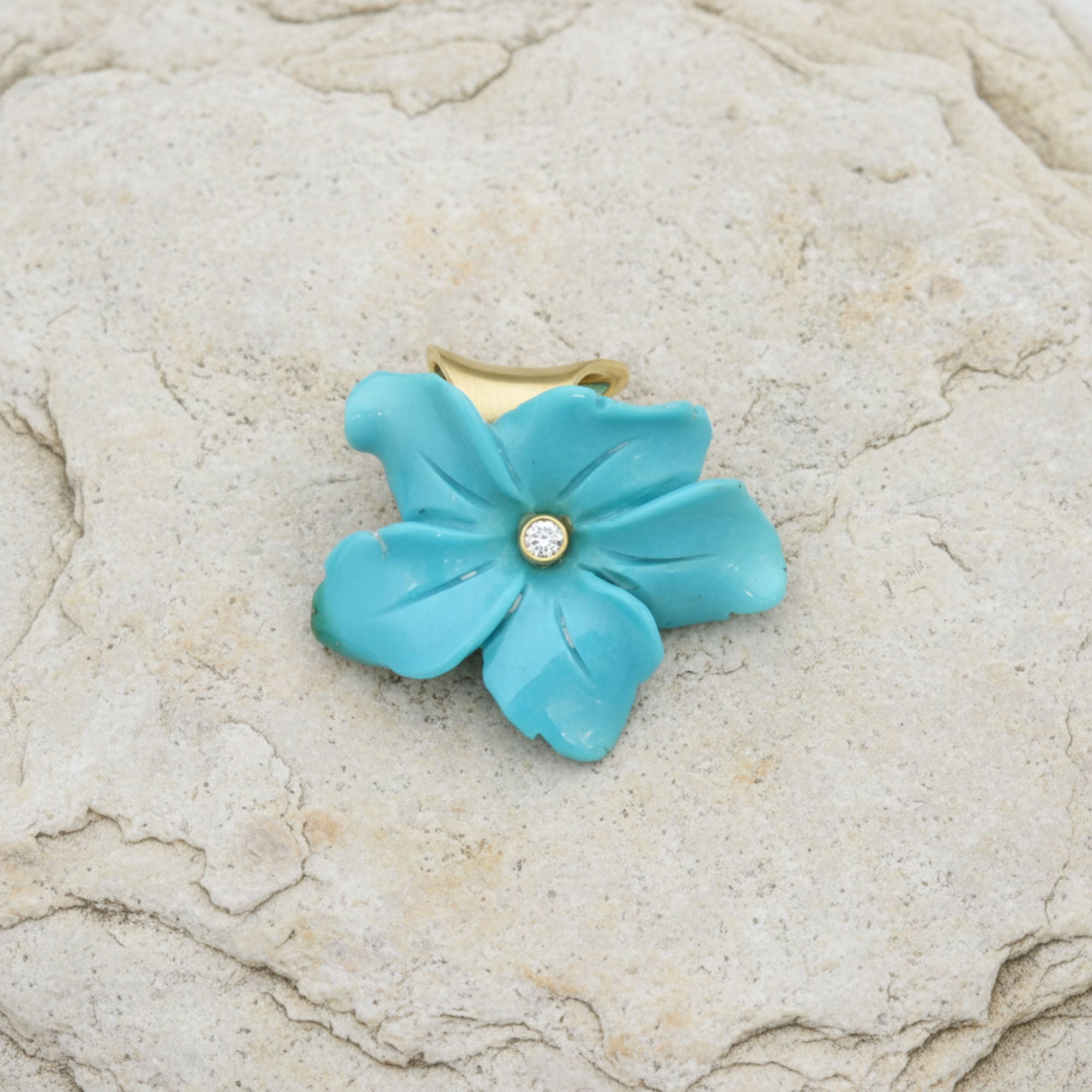 Pendant 585 Gold with Turquoise Flower and Brilliant-Cut Diamond
